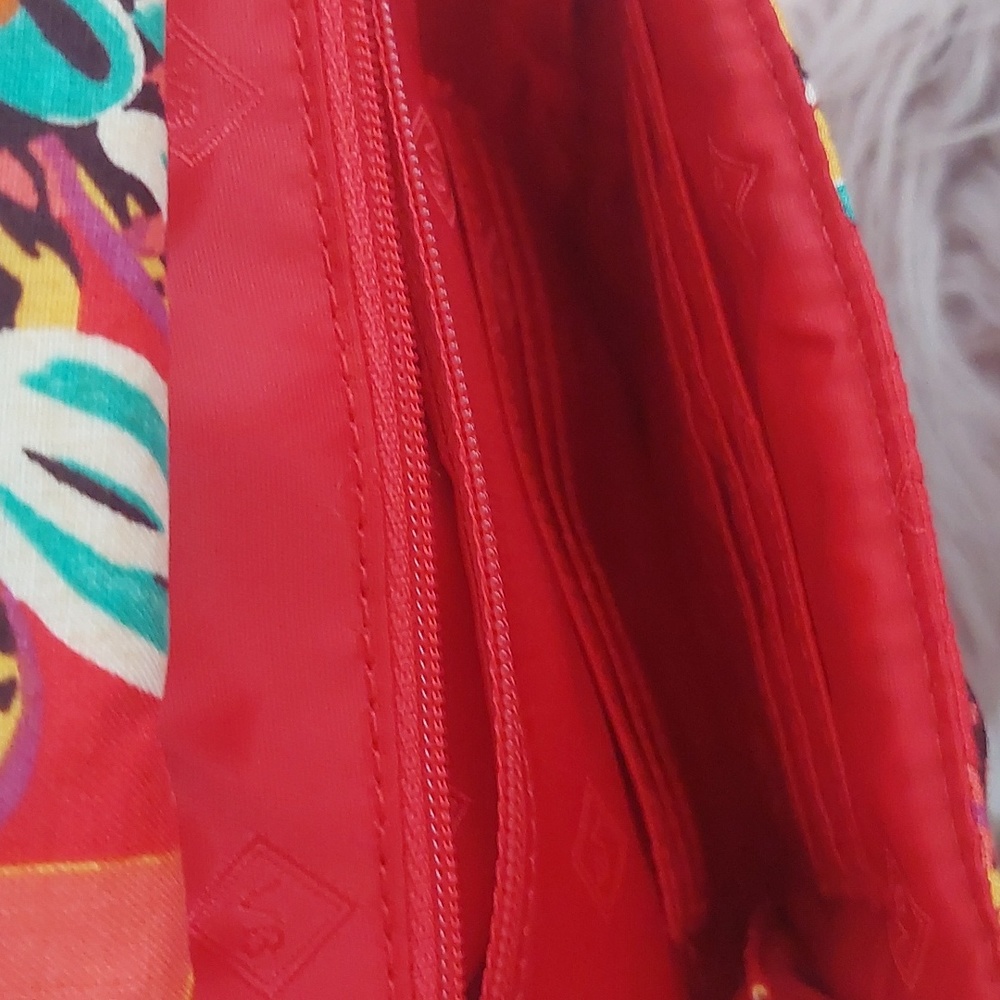 SOLD!! VERA BRADLEY - Picture 7 of 12